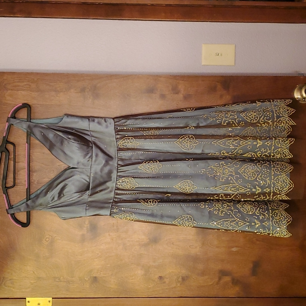 Adrianna Papell Dress